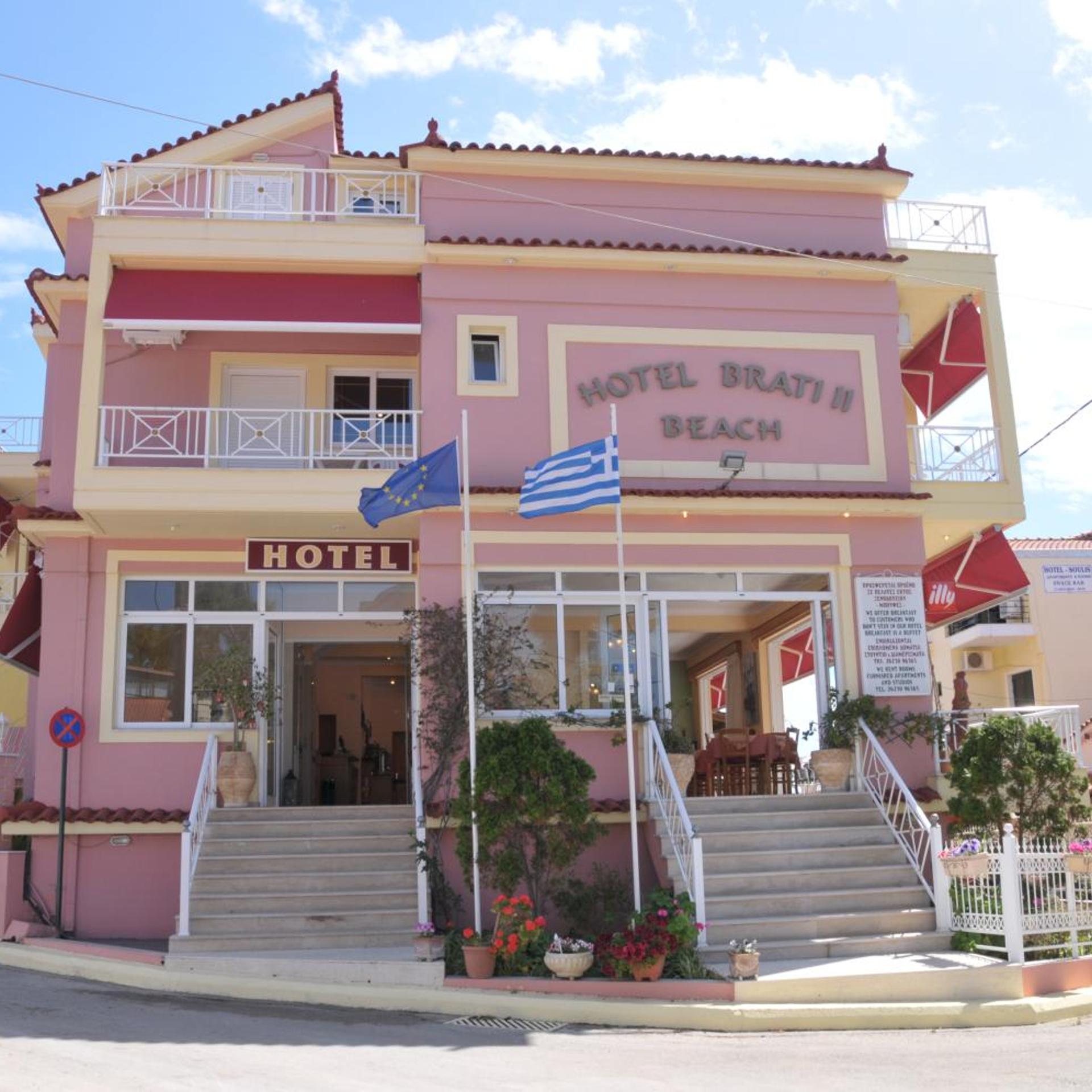 Brati Beach Hotel in Pineios