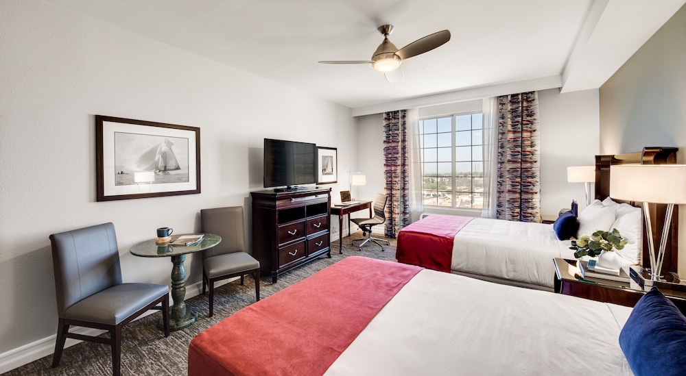 Ayres Suites Mission Viejo 13/49