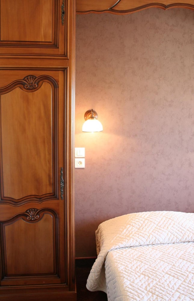 Hotel De France 18/49