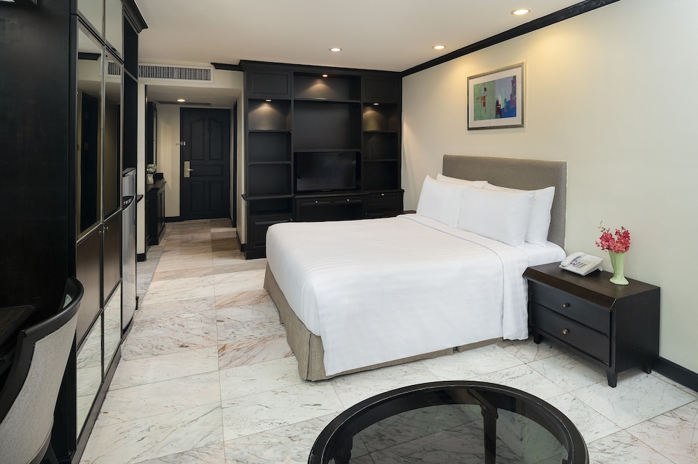 PIPA Bangkok Sukhumvit 11 by Kingston Hotels 23/60