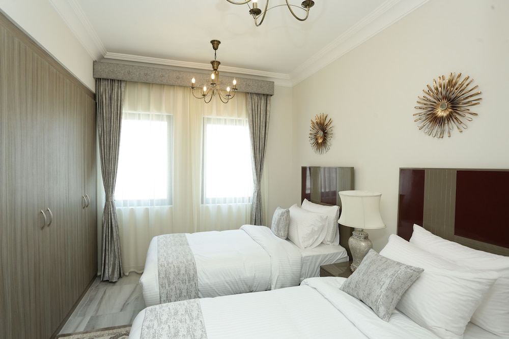 Marbella Holiday Homes 12/50