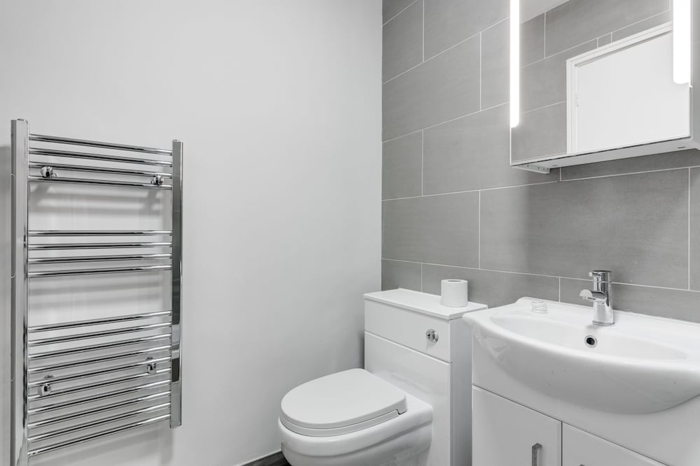 Sherborne court 37/50