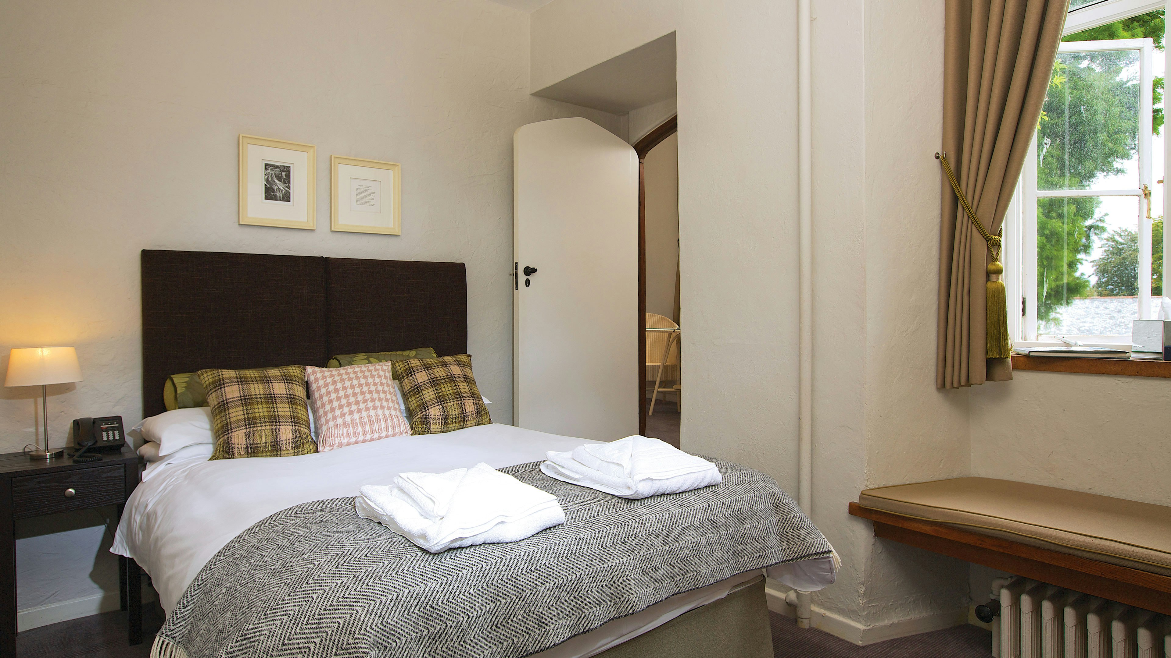 Dartington Hall Hotel 8/55