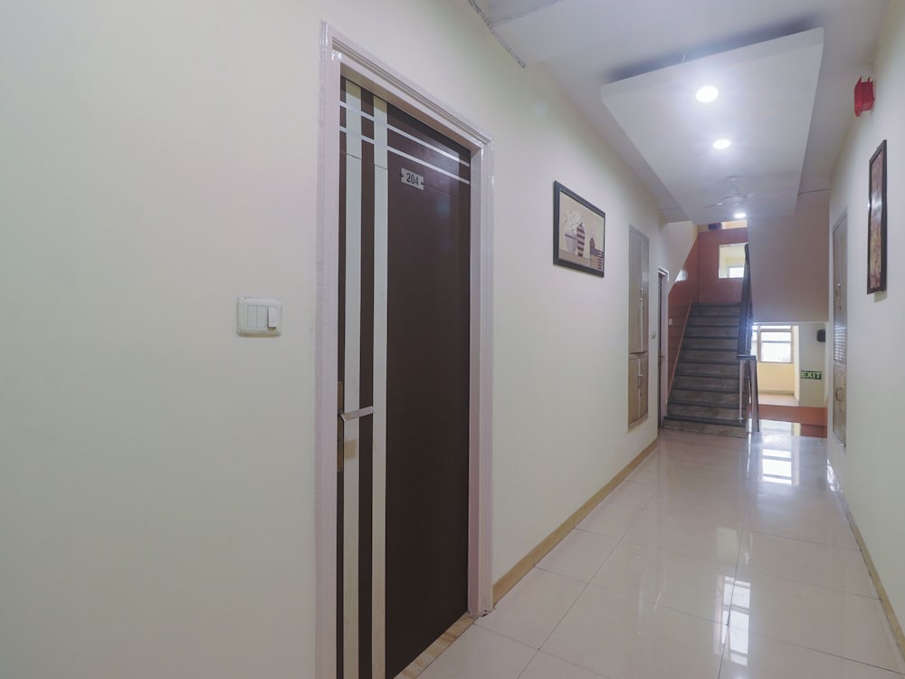 Hotel Grace At Karol Bagh 29/45