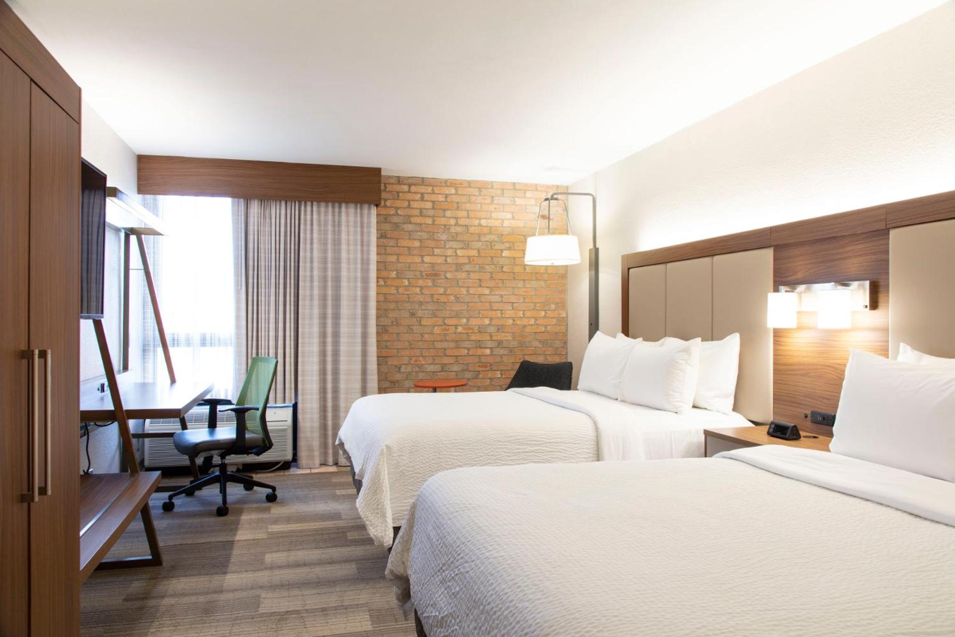 Room, Twin Beds, Accessible