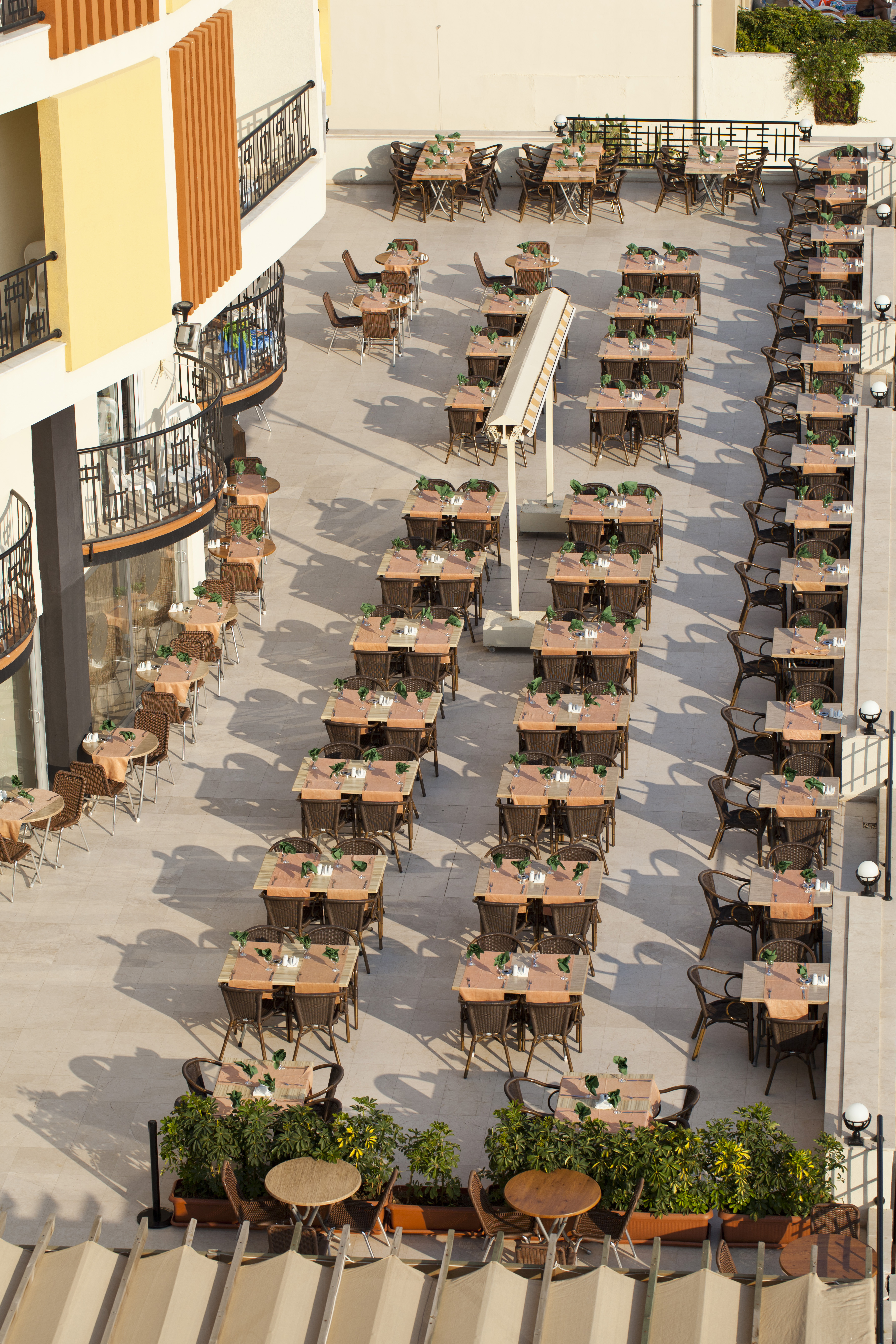 Arabella World Hotel photo3