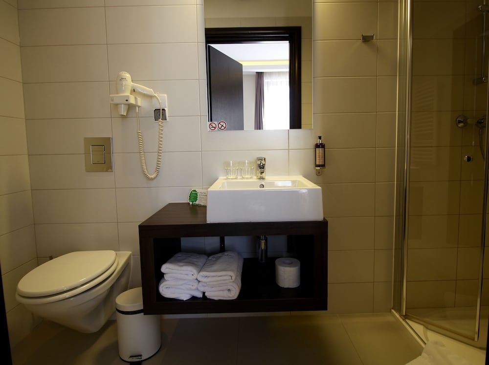 Malta Premium Hotel 45/50