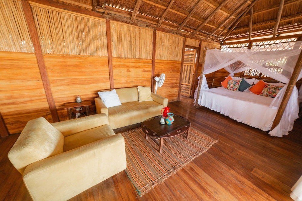 Awatawaa Ecolodge 16/50