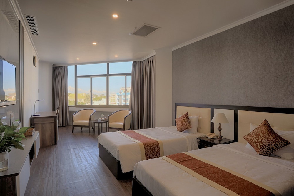 Vung Tau P T Hotel 11/44