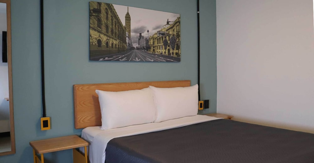 Hotel Escala Colonia Roma 6/15