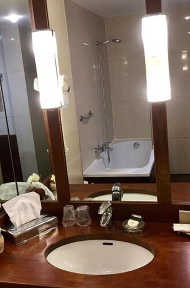 Hotel George Sand Opera Paris 15/50