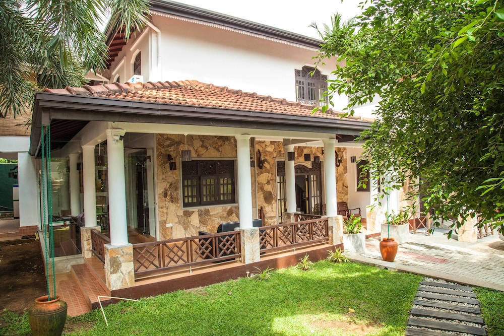 Villa Pinnawala in Rambukkana