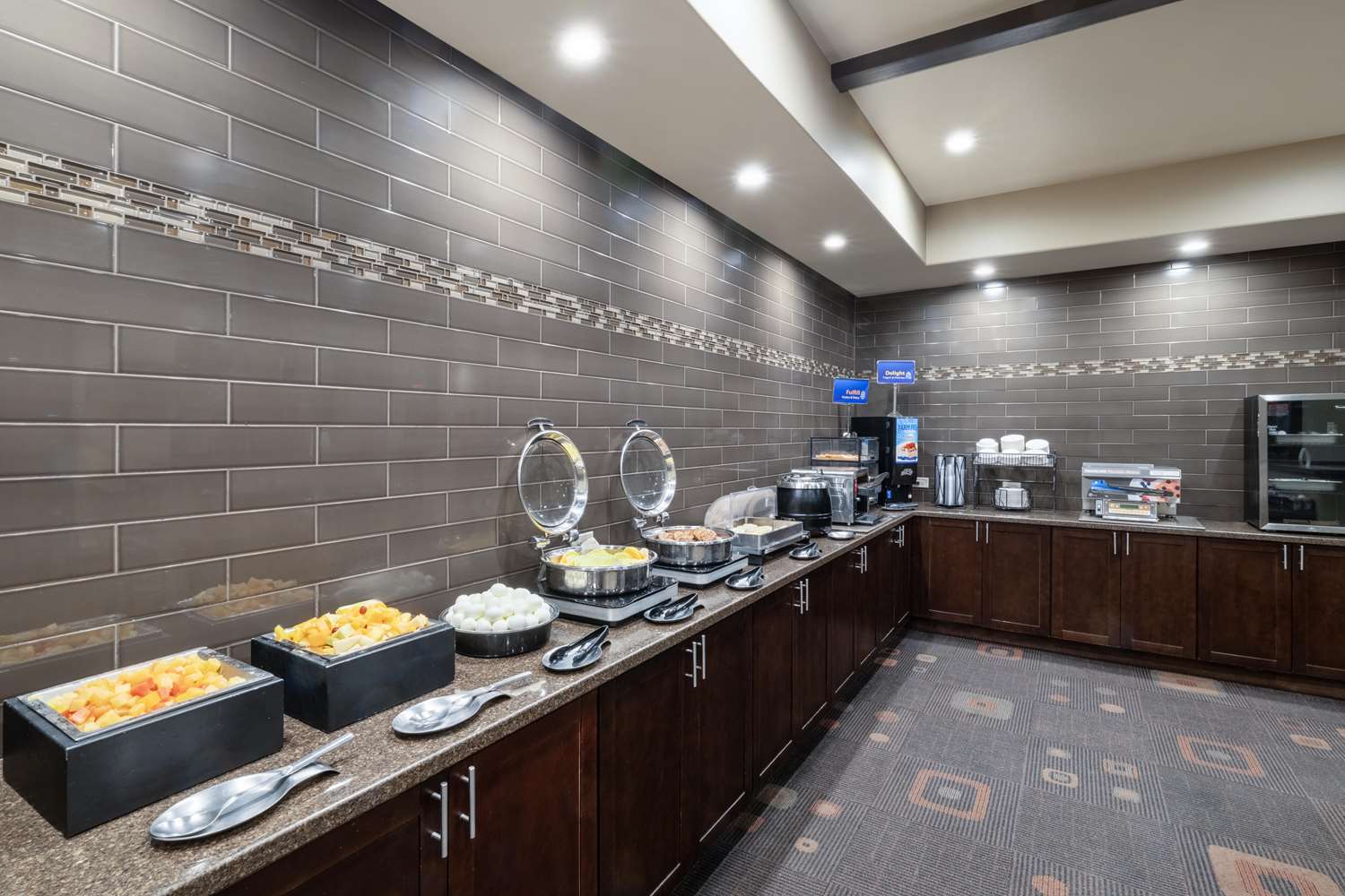 Best Western Pony Soldier Inn & Suites 7/40