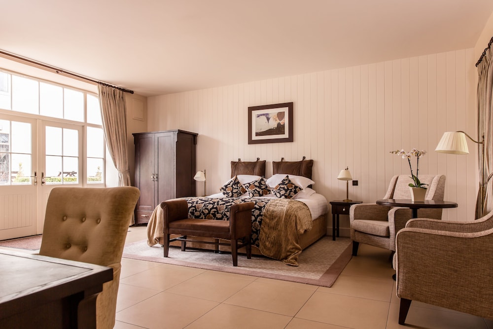 Lough Eske Castle 49/77