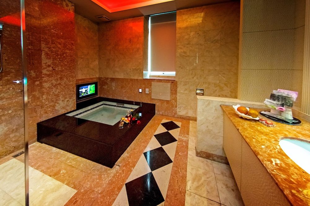 Jin Sha Motel 29/49