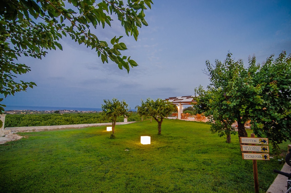 Agriturismo Alle Riserve Cavagrande 44/50