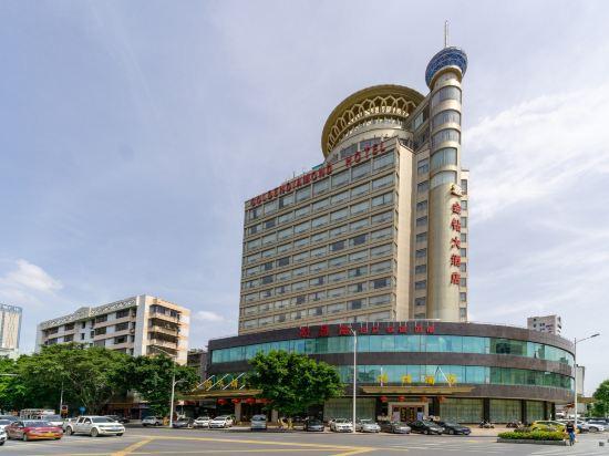 Golden Diamond Hotel 4/48