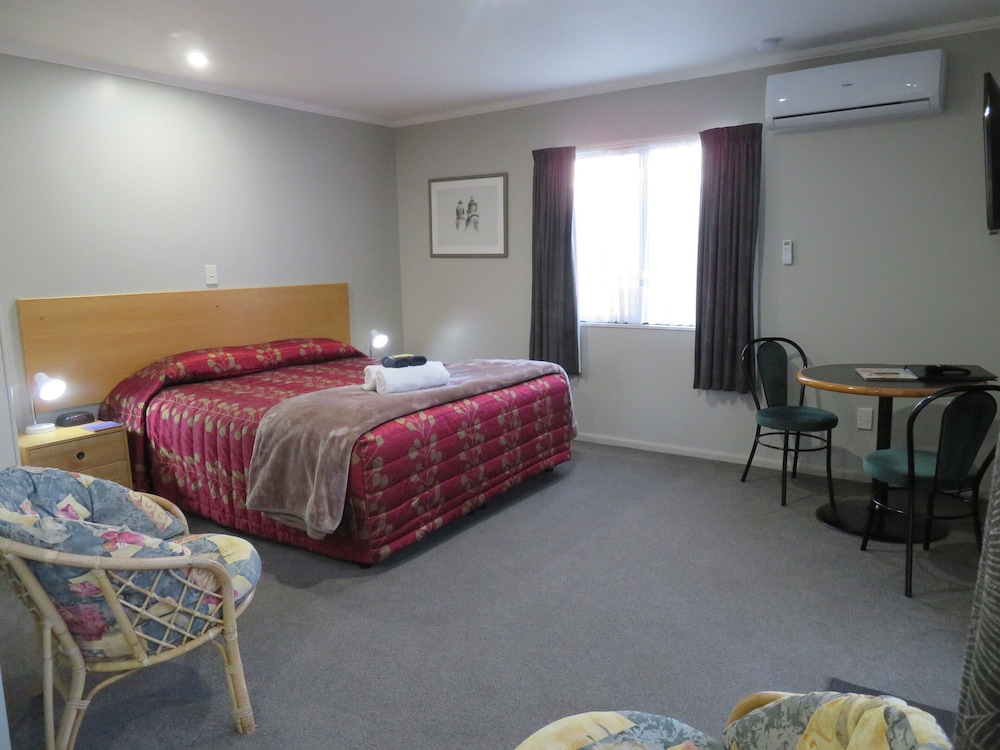 Spa, Studio, King Bed