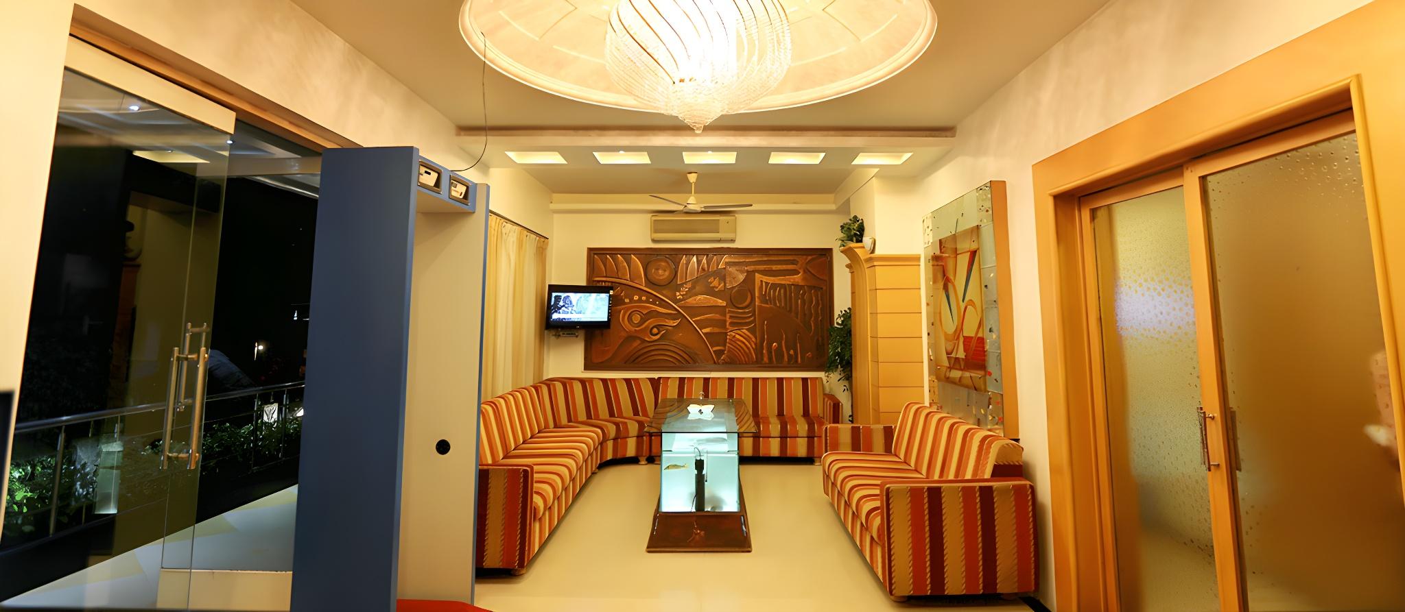 Oyo 1114 Hotel Sitara Paradise 10/26