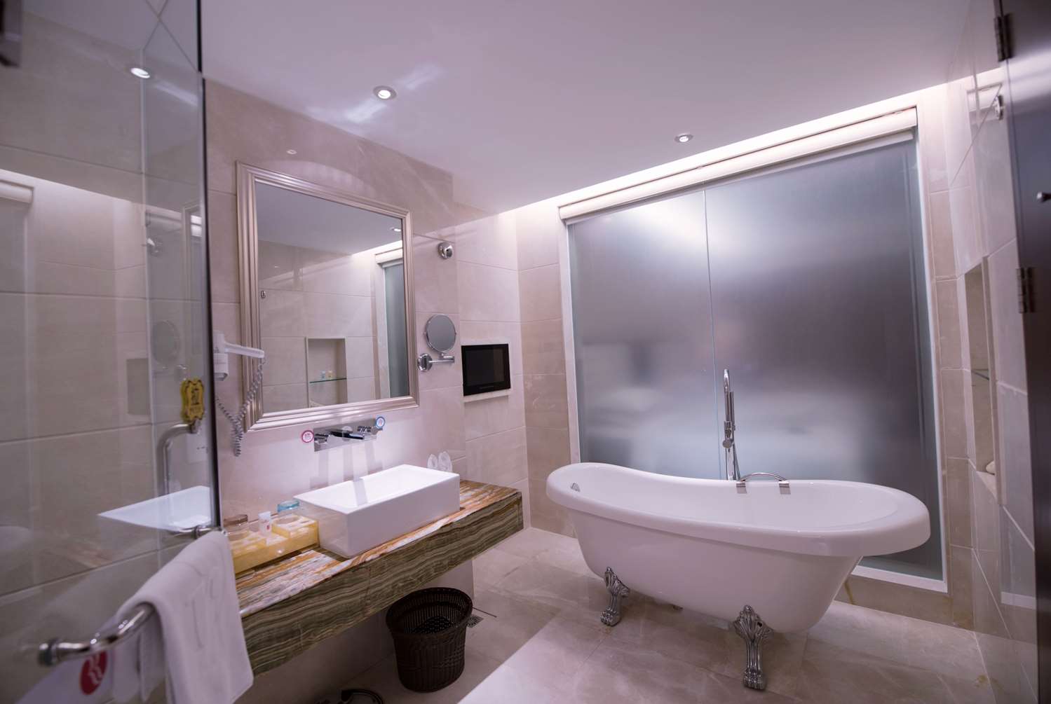 Ramada by Wyndham Shenzhen Baoan 3/34
