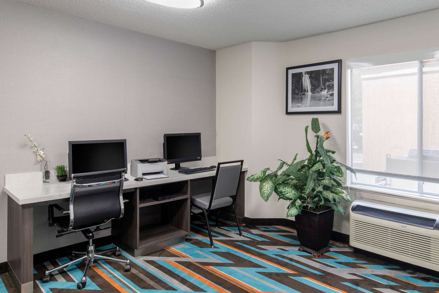 Clarion Inn & Suites Dfw North 41/49