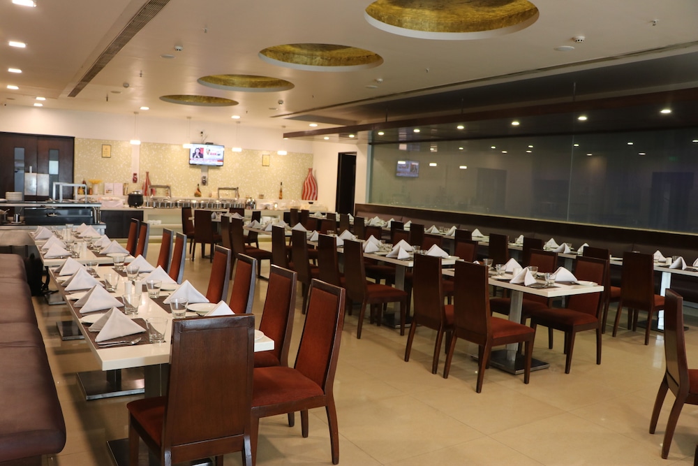 Fortune Inn Sree Kanya Visakhapatnam 43/61