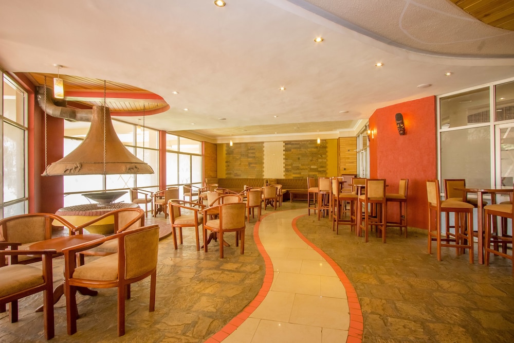 Sirikwa Hotel 24/41