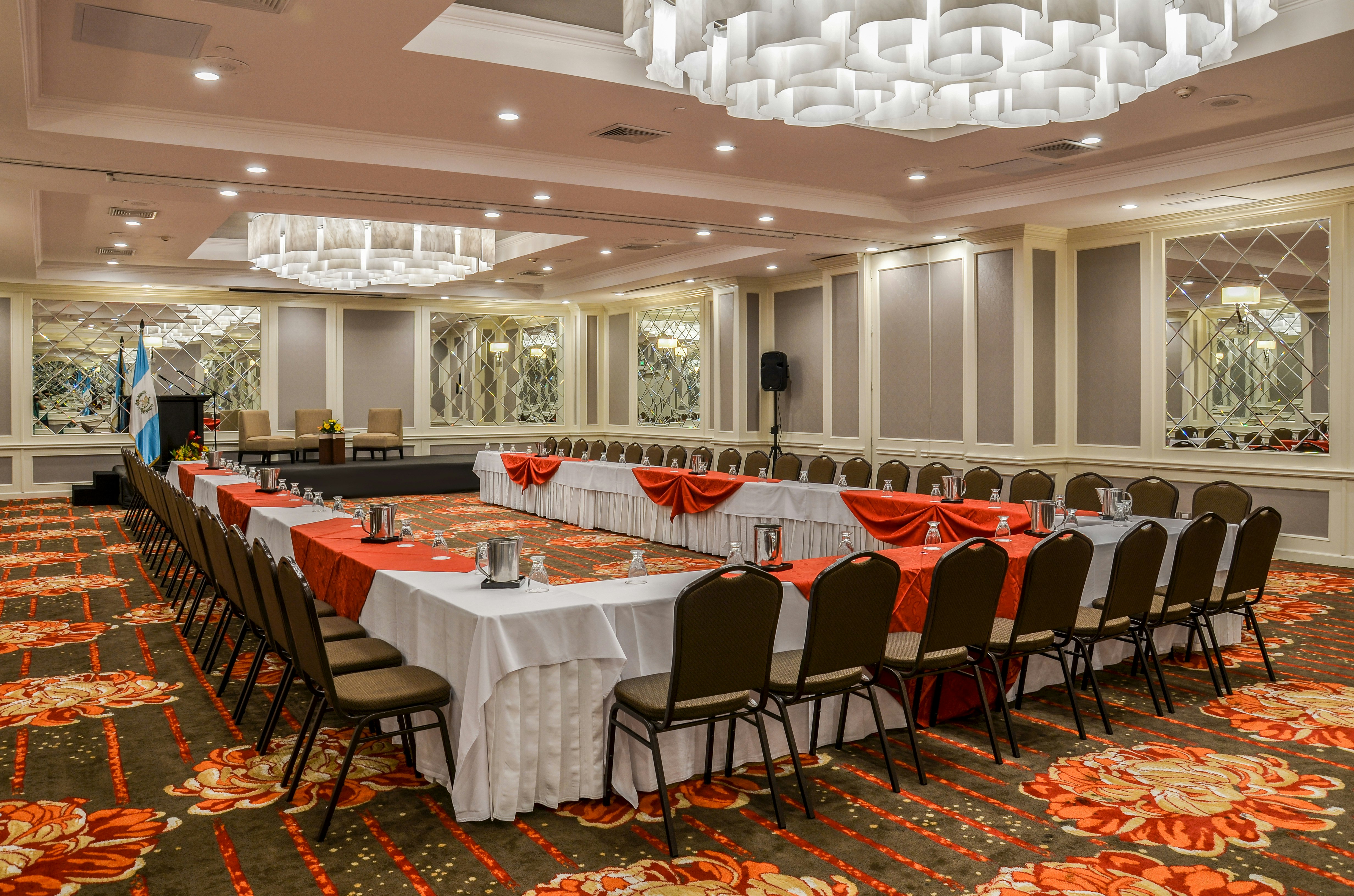 Hilton Garden Inn Guatemala City 41/58