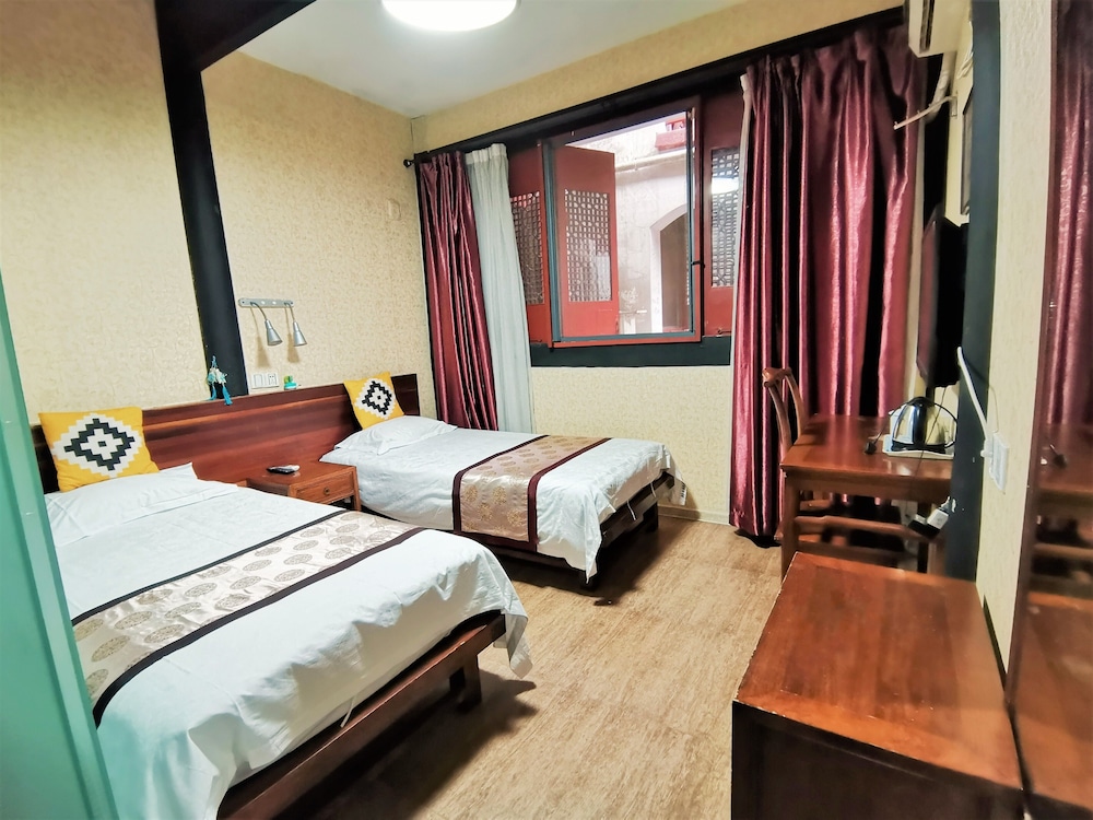 Shaoxing Luxun Native Place Youth Hostel 24/68