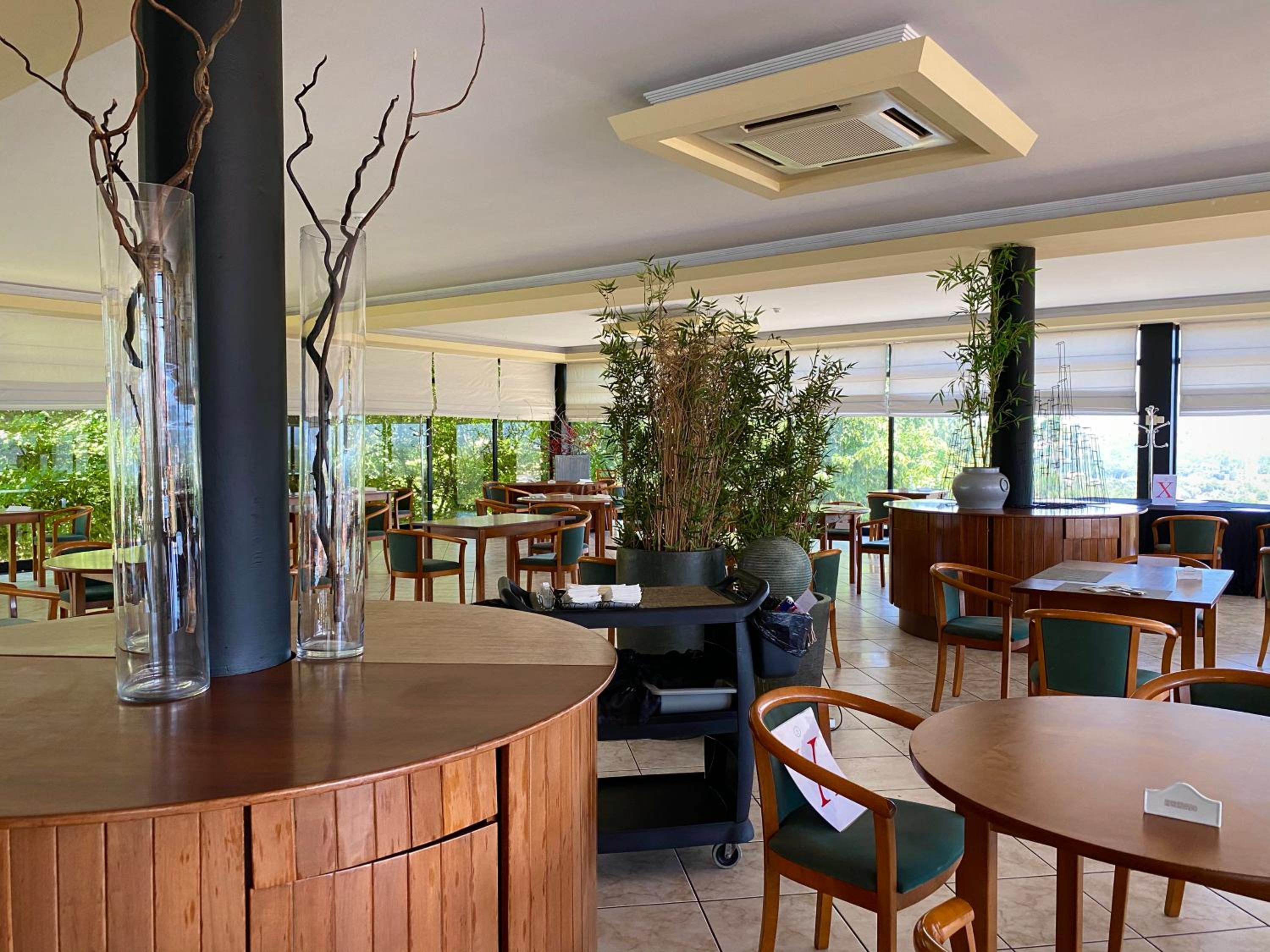 Hotel Paraiso 37/49