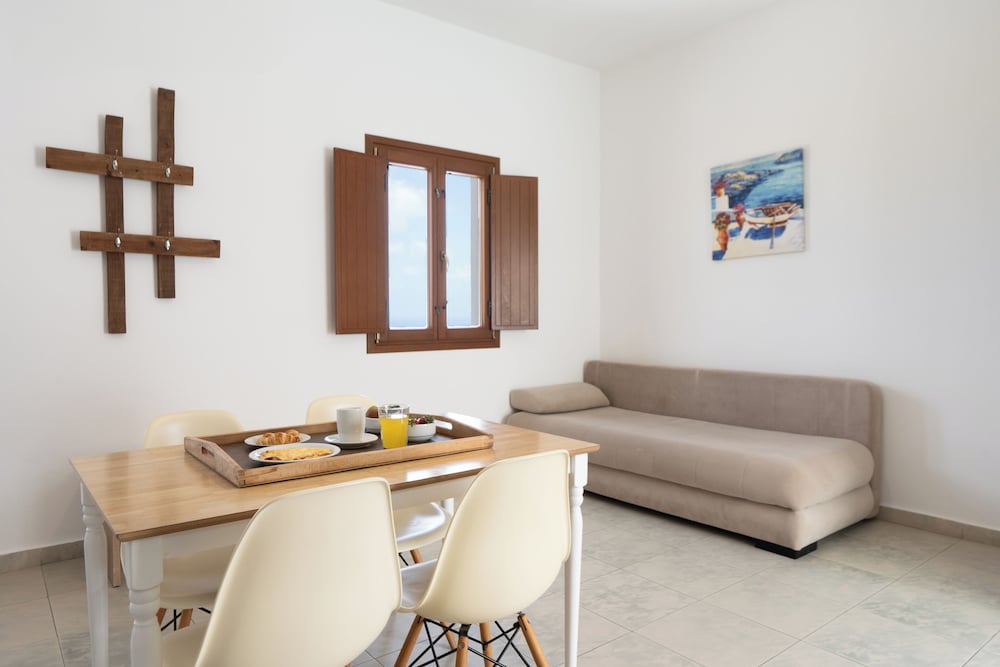 Belle Etoile Villas 45/75