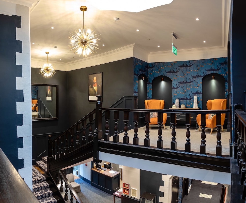 Lanelay Hall Hotel and Spa 4/48