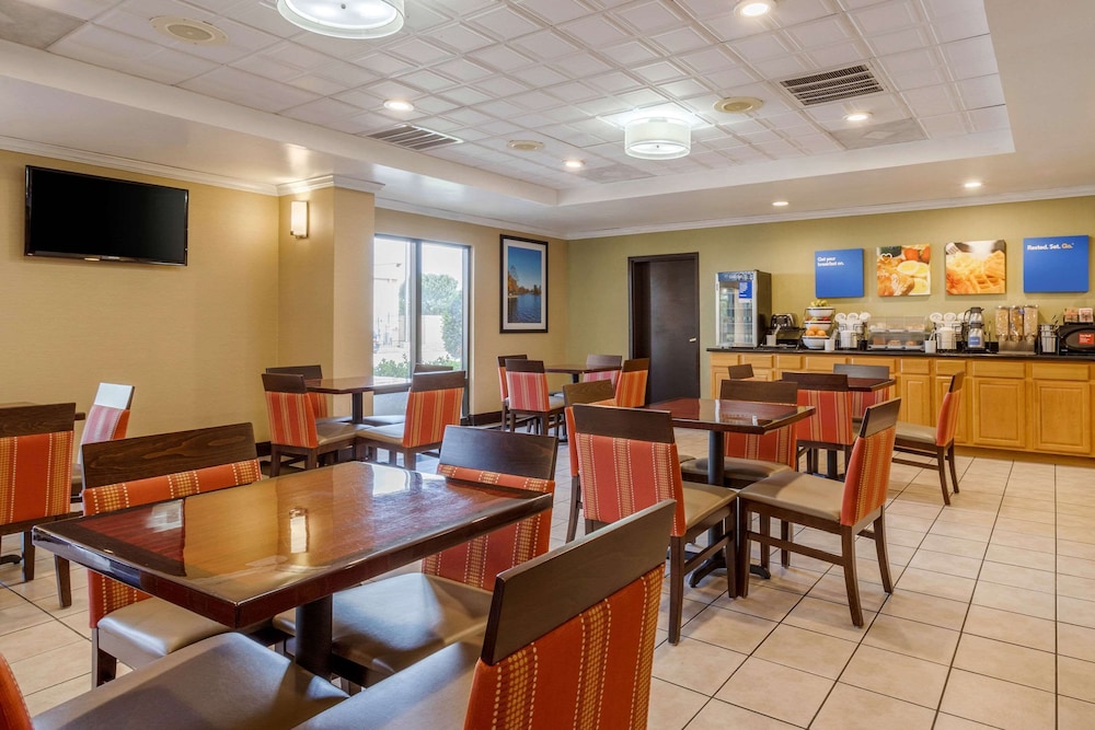 Sonesta Essential NW Houston 36/61