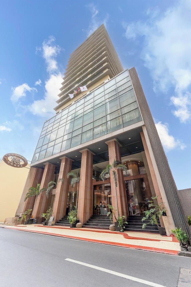 Swiss-Belhotel Blulane in MANILA