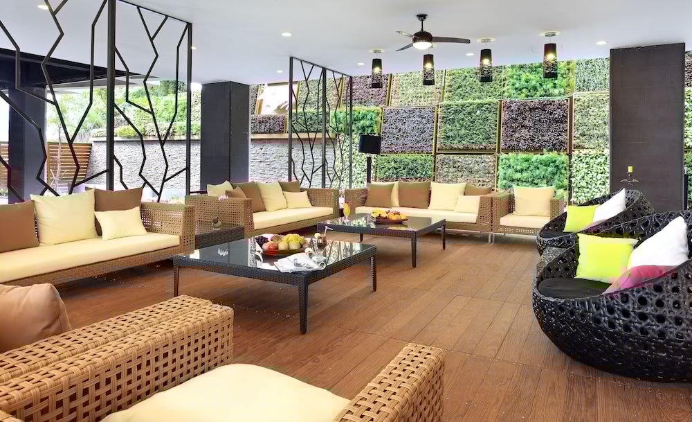 Lealea Garden Hotels-Moon Lake 24/45