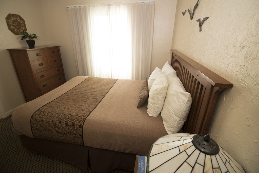 Capitola Venetian Hotel 27/60