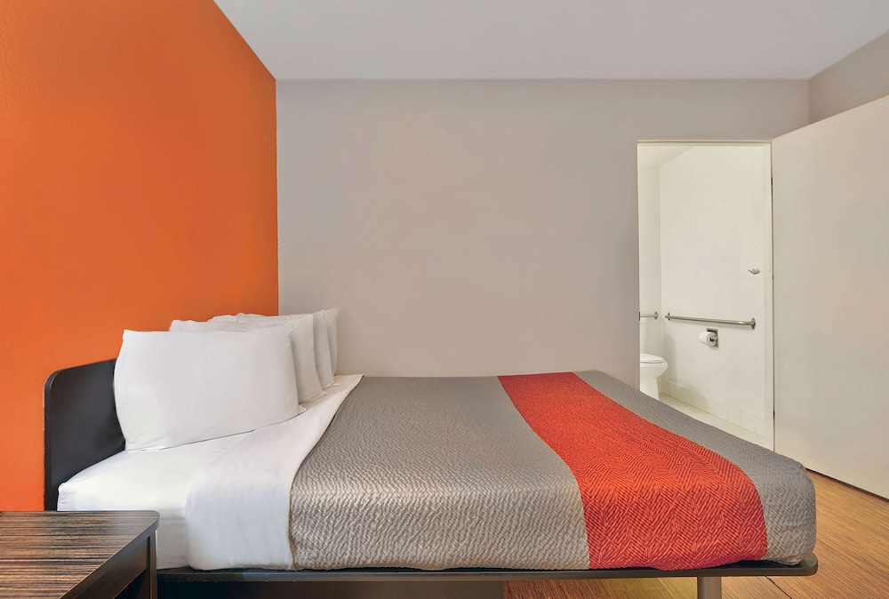 Motel6 Alamogordo, NM 21/59