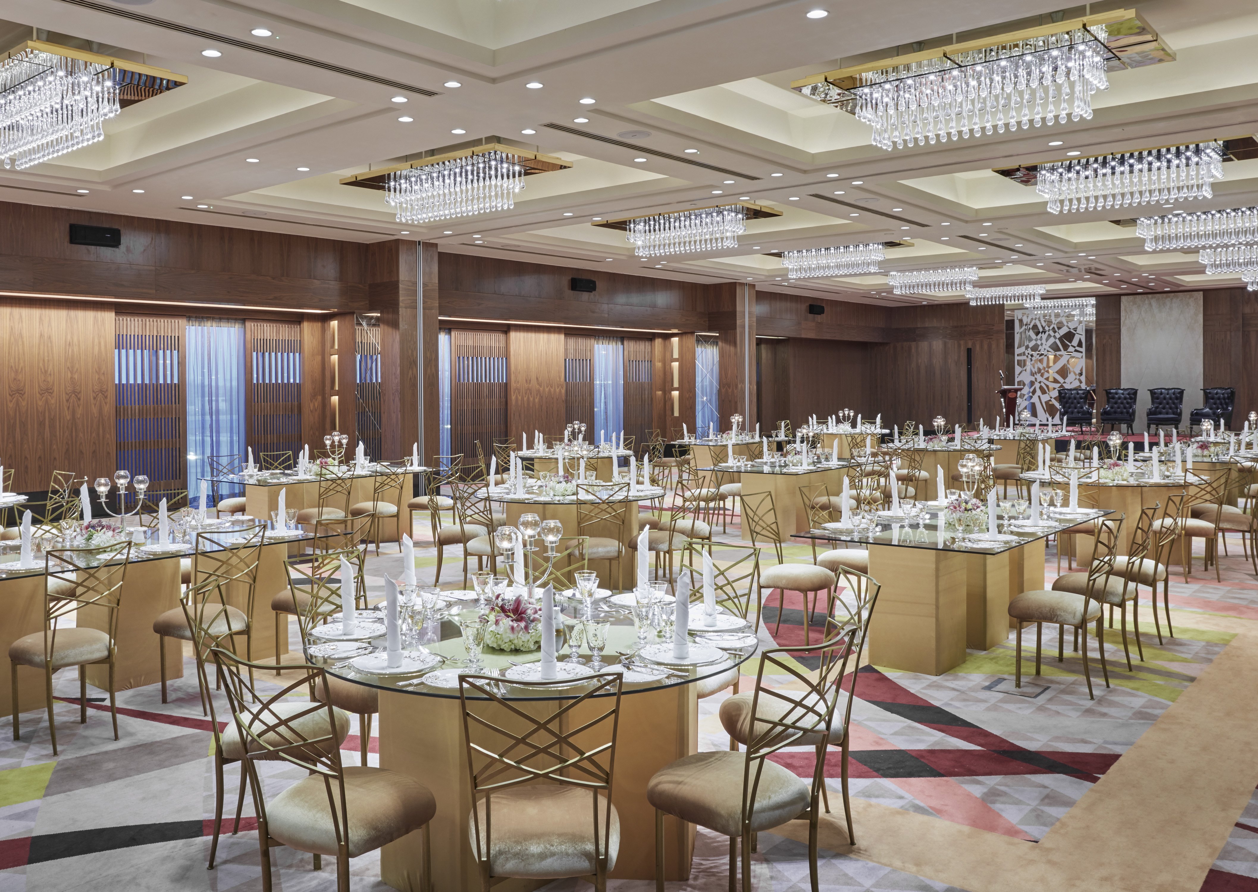 Crowne Plaza Kuwait Al Thuraya 55/79