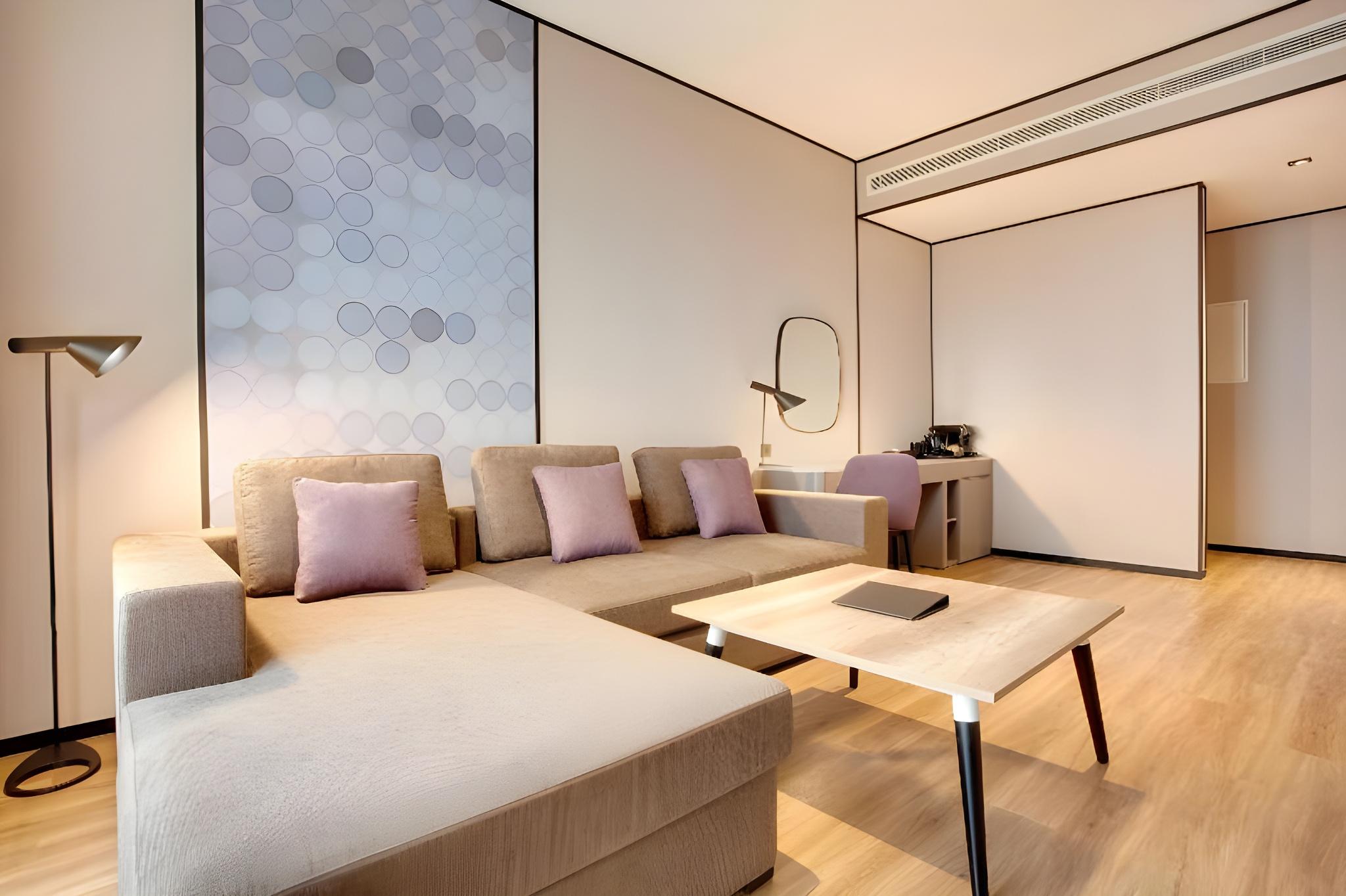 EXECUTIVE ONE BEDROOM SUITE