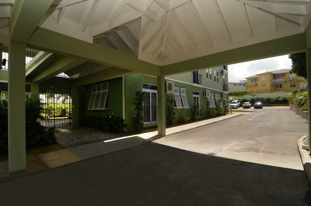 Kingsway New Kingston Guest Apartment Ii 41/45