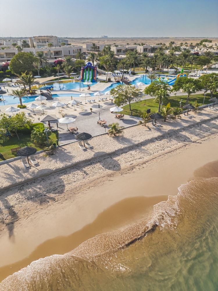Simaisma A Murwab Resort 48/50
