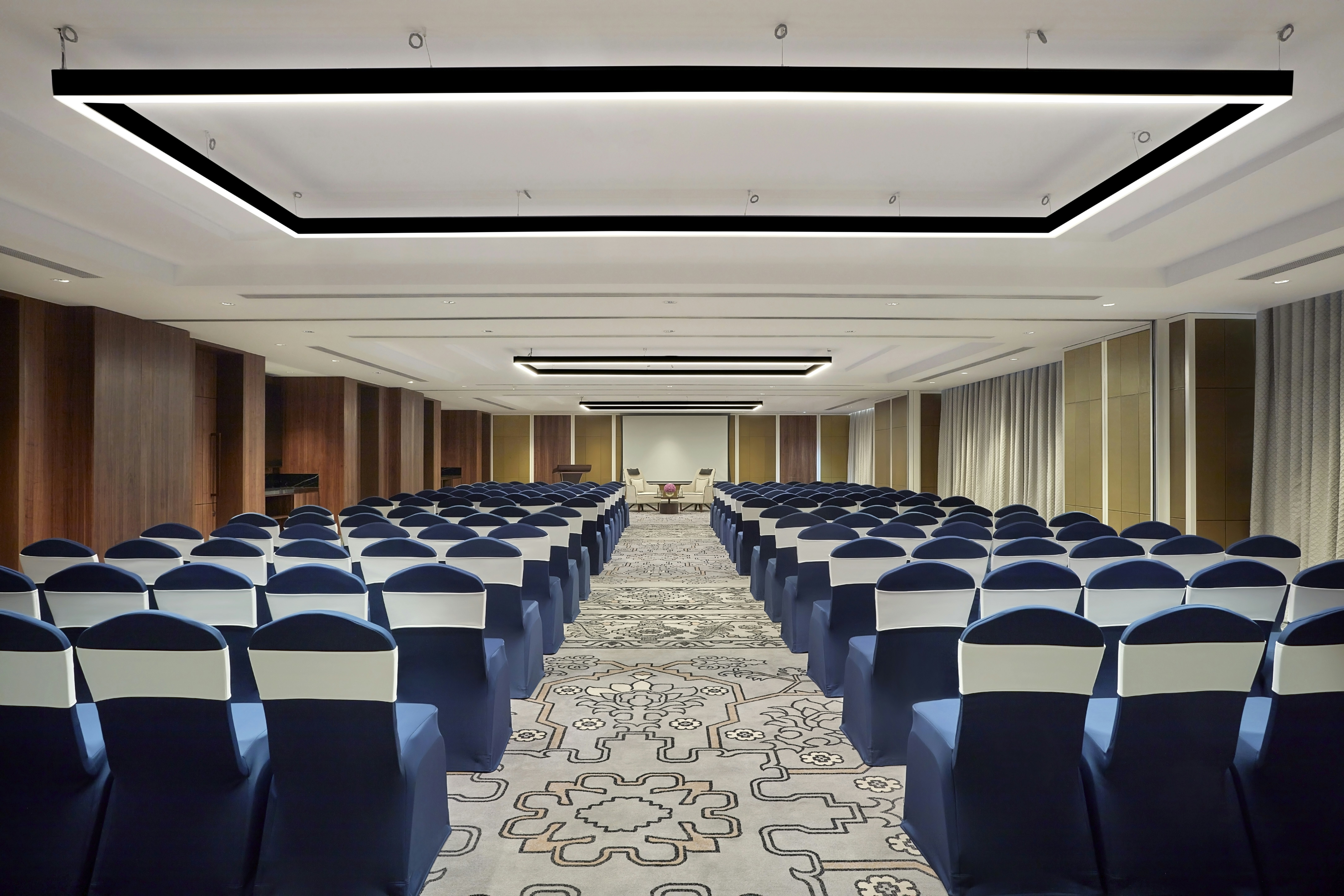 DoubleTree by Hilton Bengaluru Whitefield 13/14