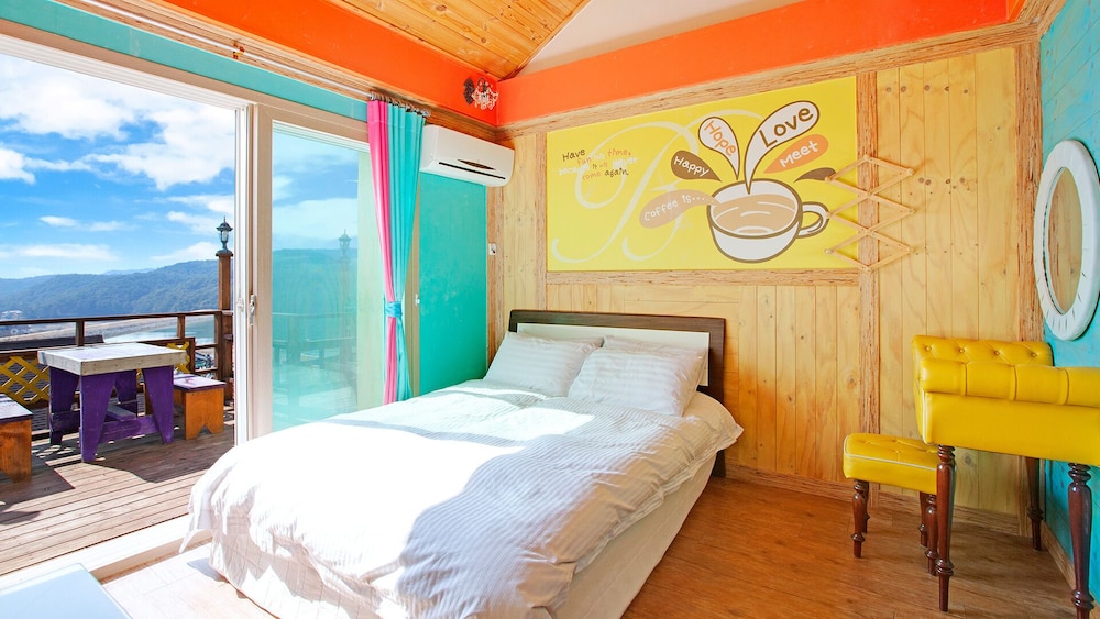 Gyeongju B House Pension 10/50