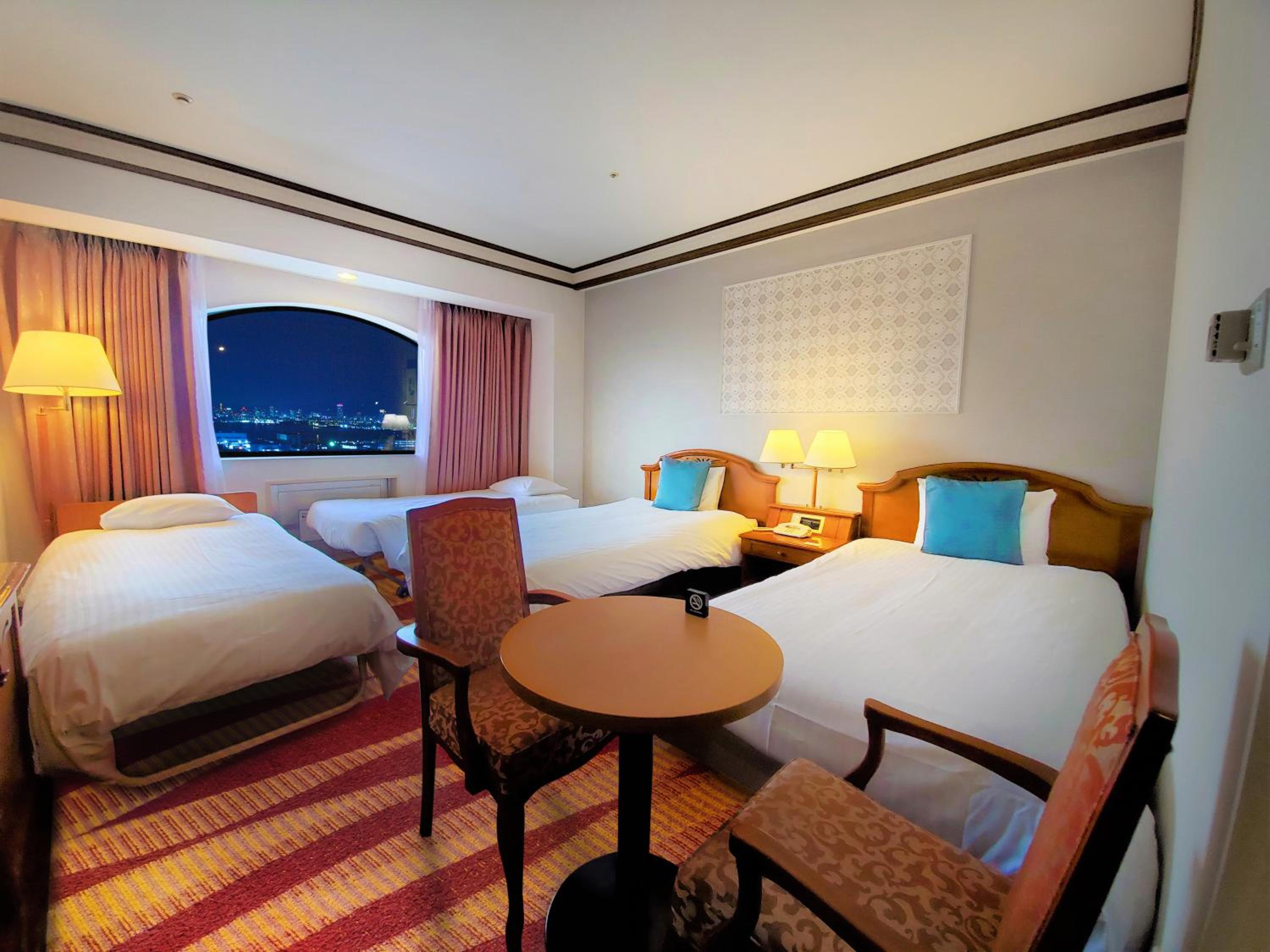 Standard, Twin Beds, with Extra Bed