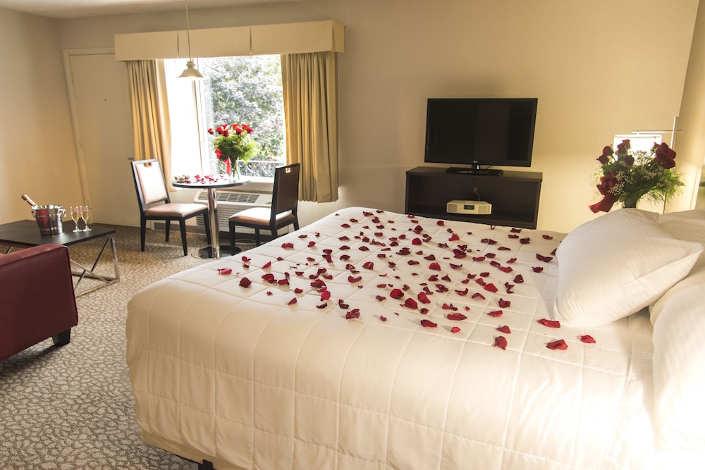 Pocono Palace Resort 15/44