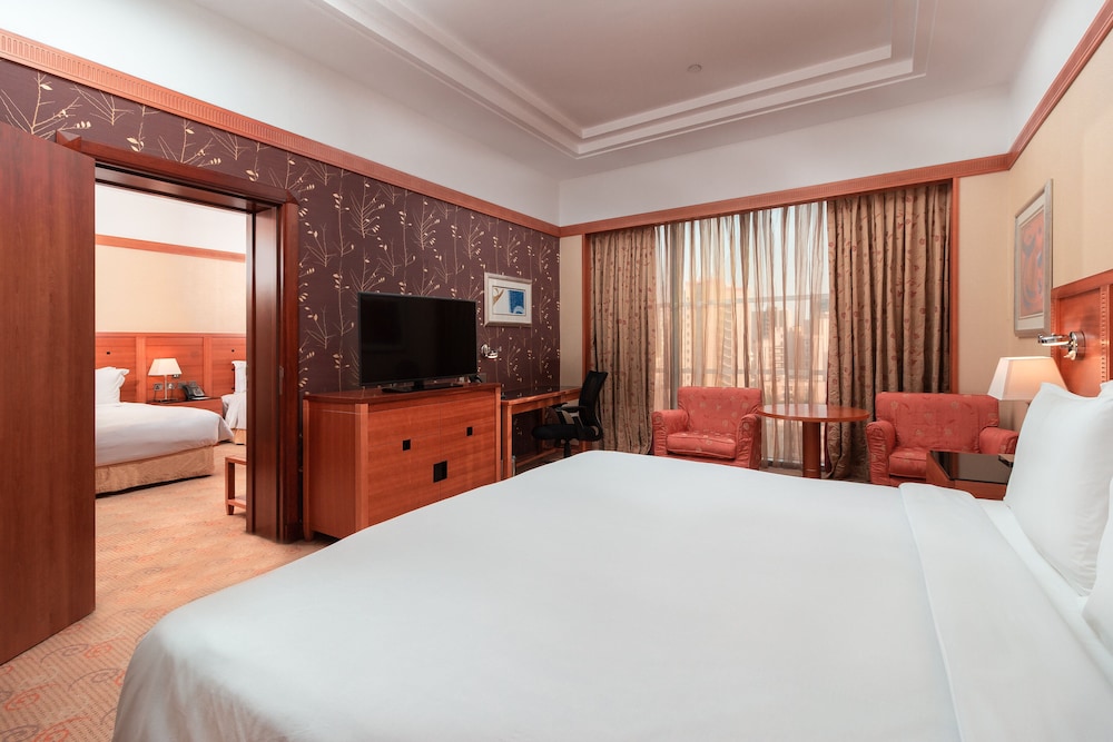 Holiday Inn Kuwait 25/79