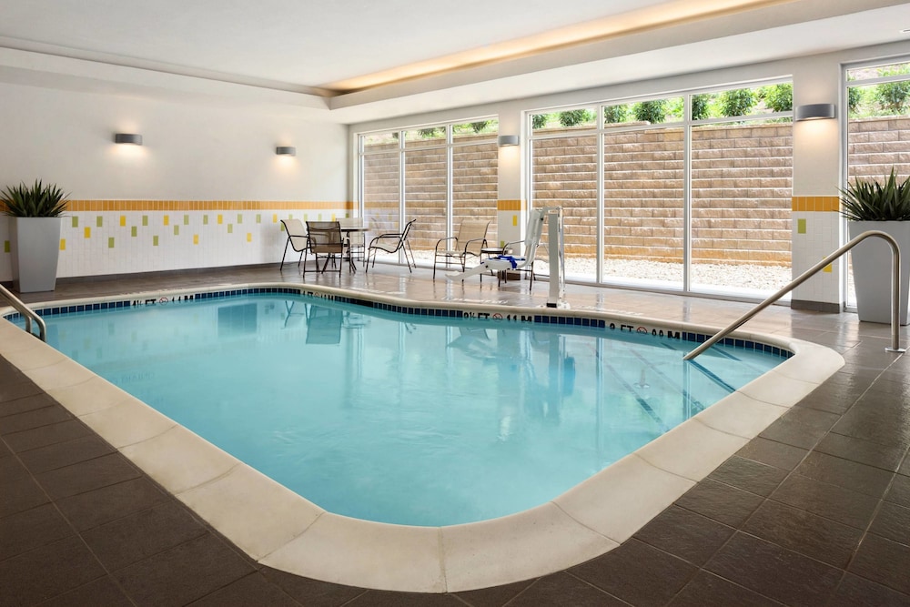 Fairfield Inn Suites Bristol 2/22