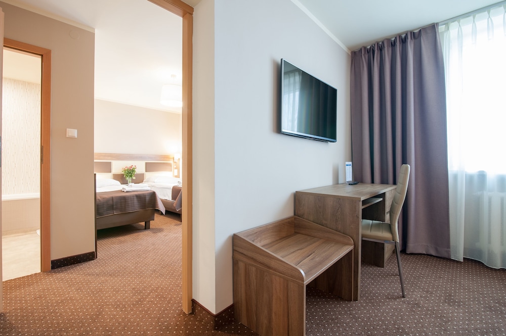 Hotel Diament Zabrze 43/66