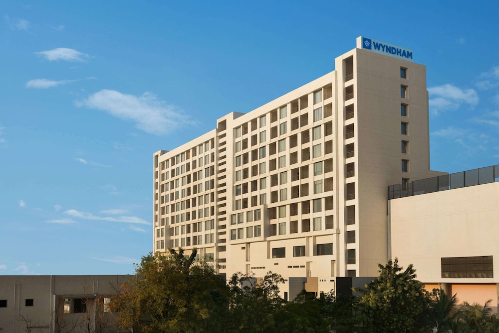 Wyndham Ahmedabad 4/50