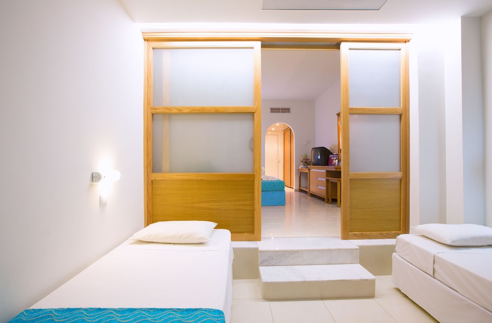 Cyprotel Faliraki Hotel 39/69